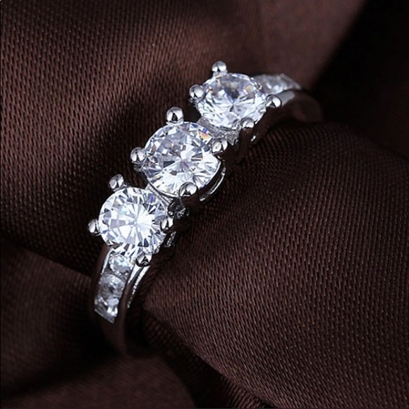 #1RING! 3CT CZ Sterling Silver Ring, GorgeouS!Firm - Picture 2 of 8